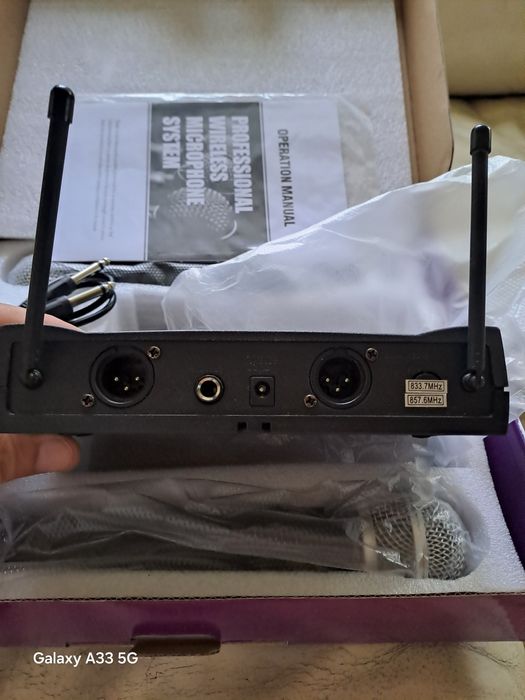 Професионални микрофони ms58 UHF