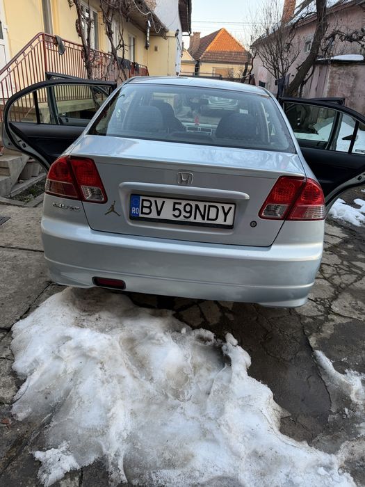 Honda civic.         .