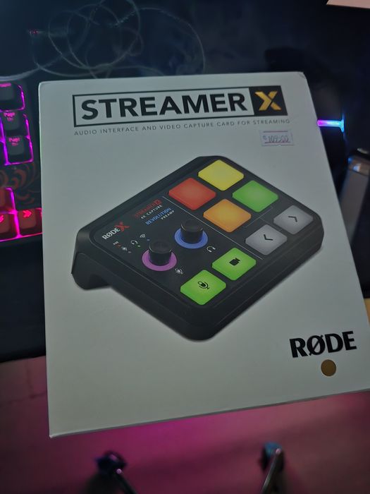 Продам аудиокарту rode streamer x