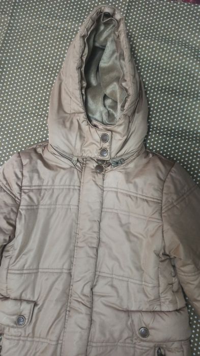 Калин куртка сотилади