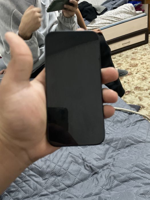 Iphone 16 на запчасти