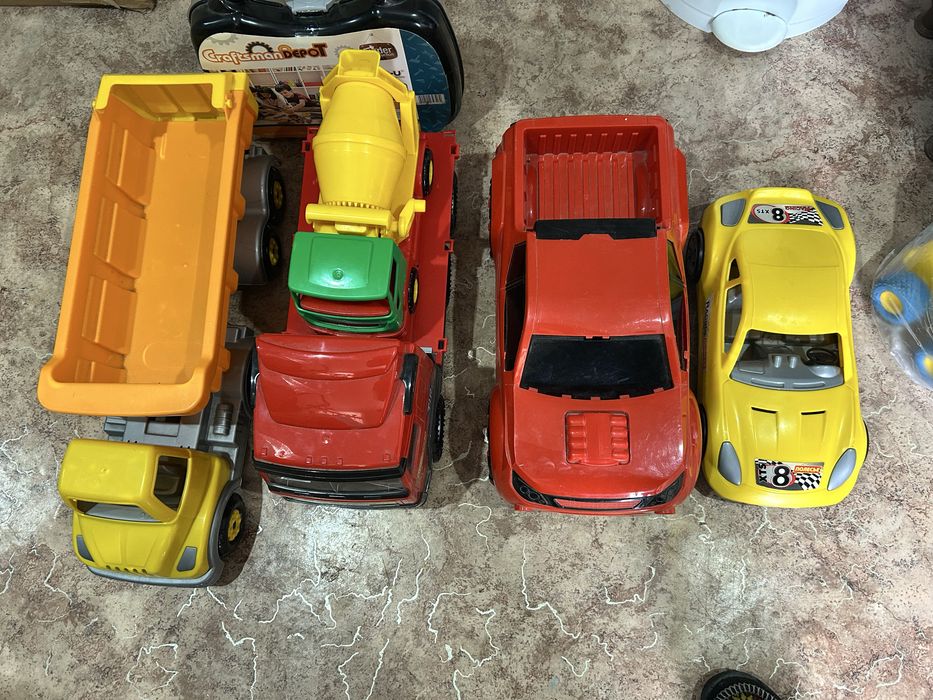 Игрушки для мальчика