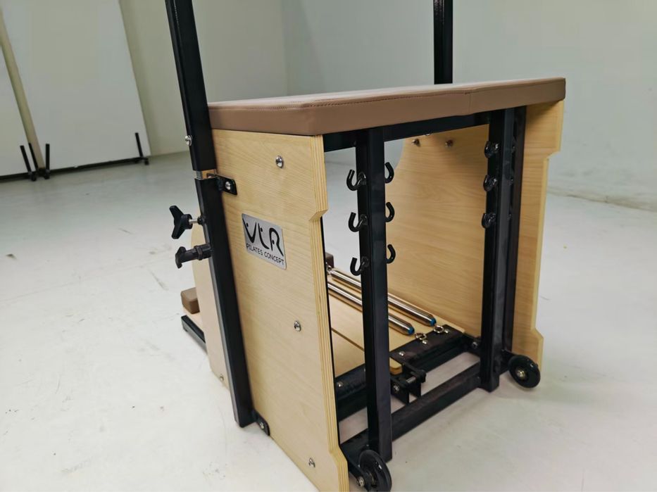 Aparat pilates reformer Wunda / Combo Chair maple
