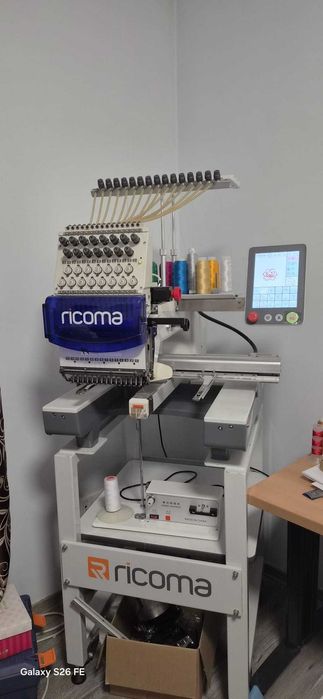 Masina de brodat RICOMA