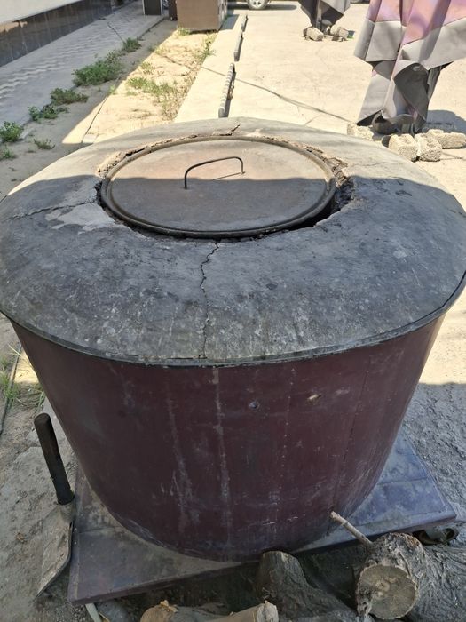 Somsa tandir tayyor xolatda