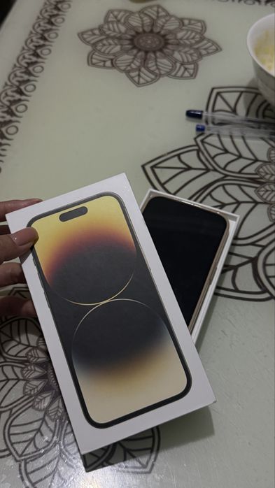 Айфон 14 про в отличном состоянии