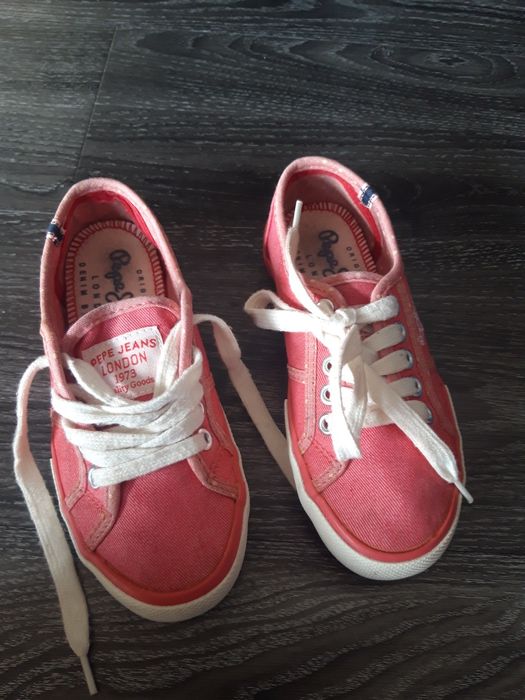 Обувки спортни 32,33