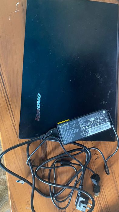 Наутбук Ленова Наутбук