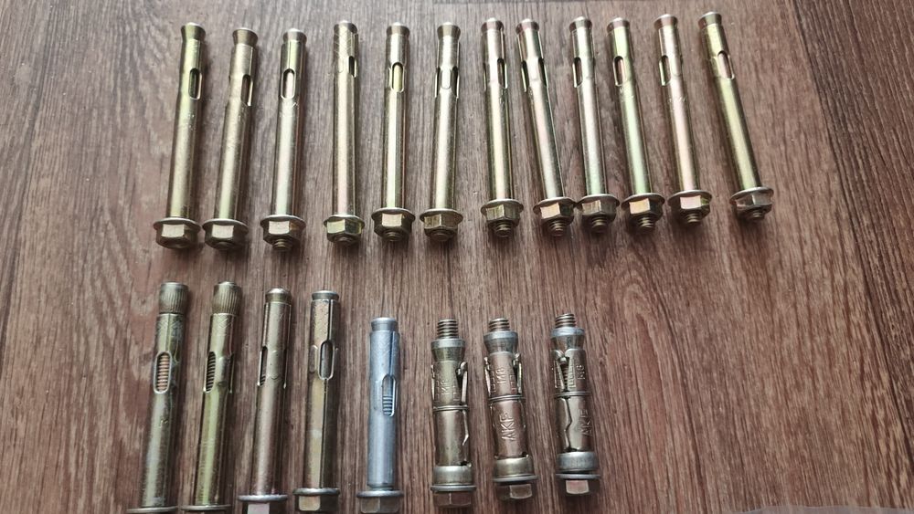 Продам разные элементы крепежа