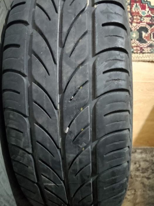 Продам Резины комплект