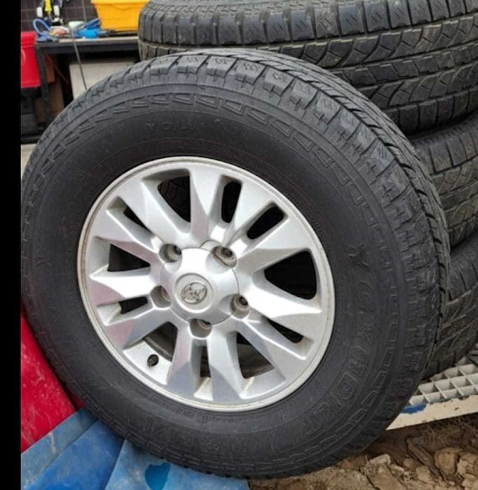 Шина с дисками в комплекте