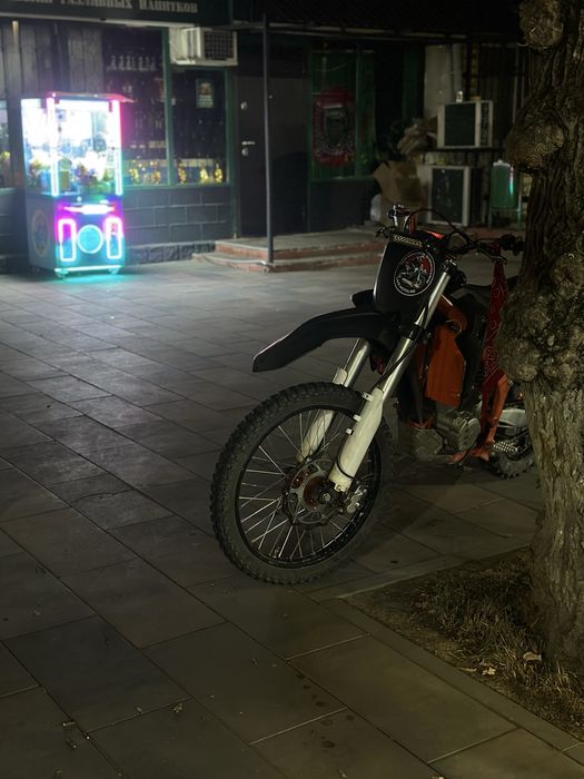 Эндуро кроссовый 300 кубов