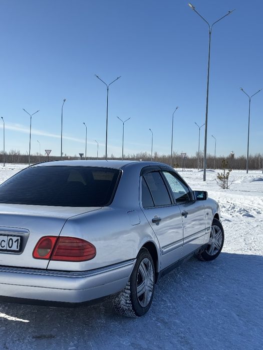 Mercedes w210 e230 автомат