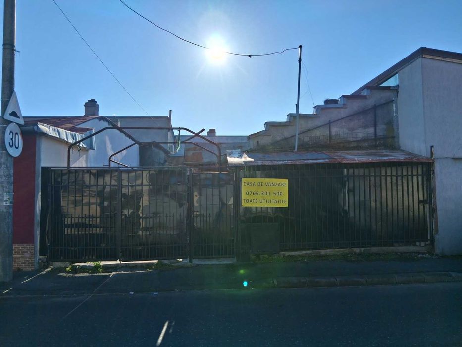 Casa de vanzare - Sector 5