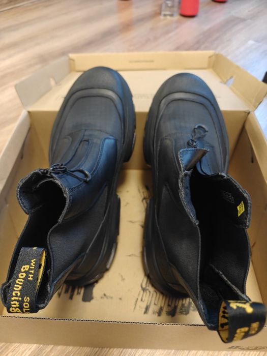 Bocanci Dr Martens marime 46