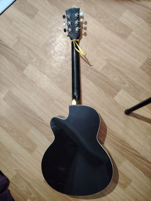 Гитара + струна чёрный