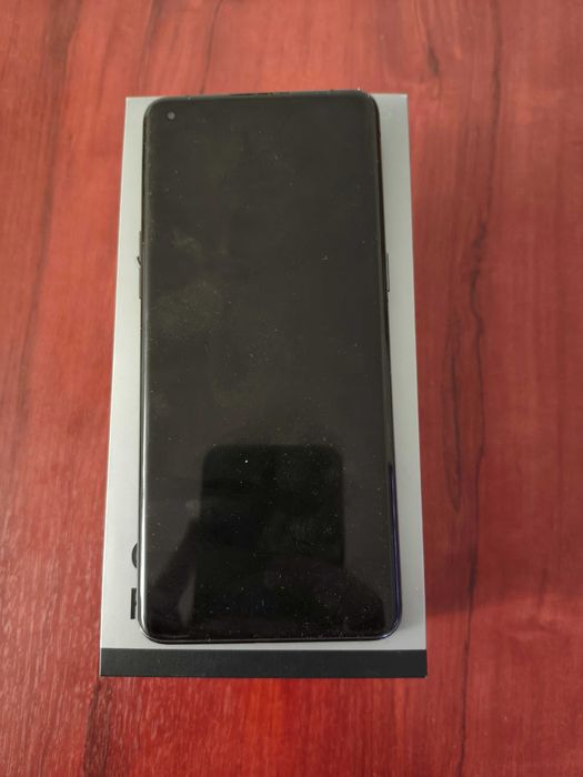 Vand Oppo Find x5 Pro Defect