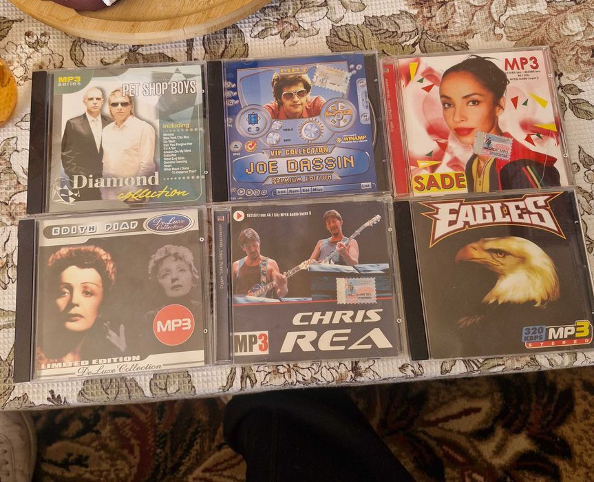 Продават се страхотни DVD -дискове/музика ,филми,енциклопедии/