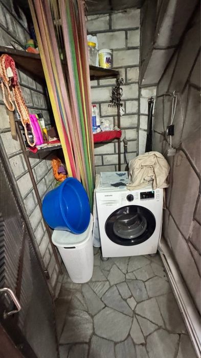 Продается дом в районе Икром Шашлык