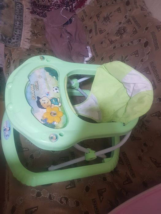 Ходунки ,стульчик.