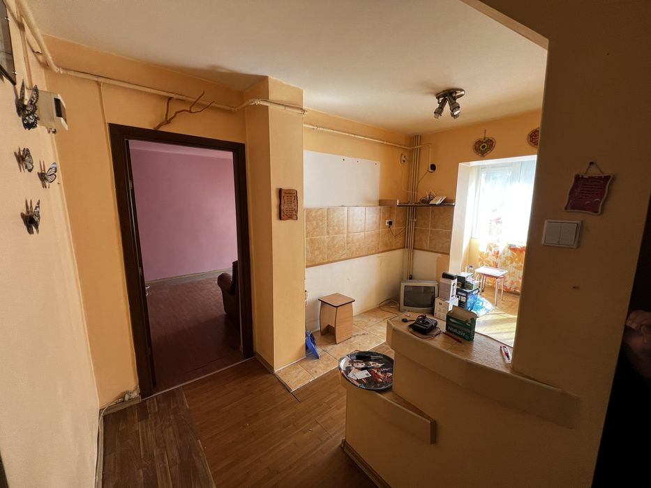 Apartament 2 camere de vânzare-Lupeni
