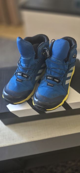 Ghete Adidas marime 35