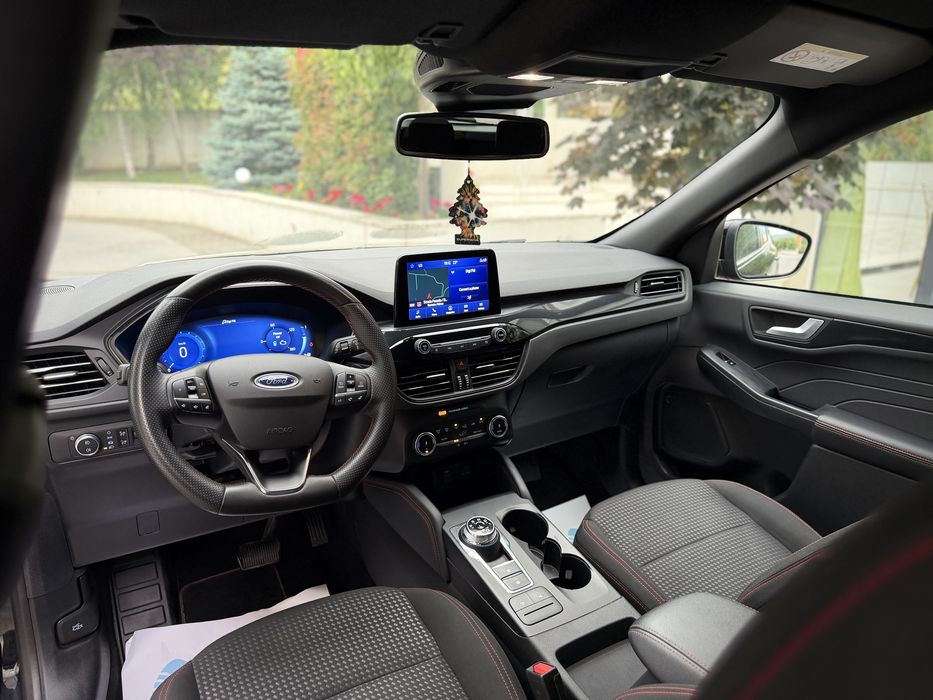 FORD KUGA 2.5 Duratec/  ST-Line/  190CP FHEV