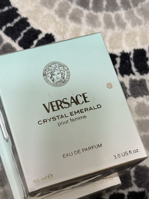 Pafumuri diferite modele