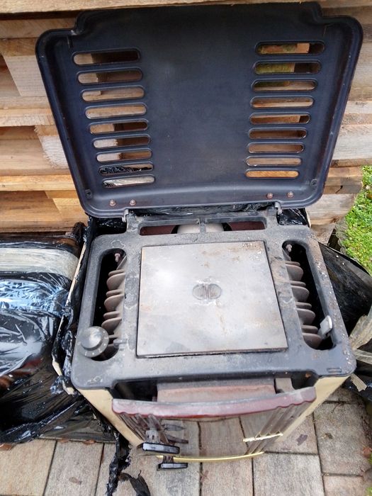 Soba Emailata cu Plita Triumph 110