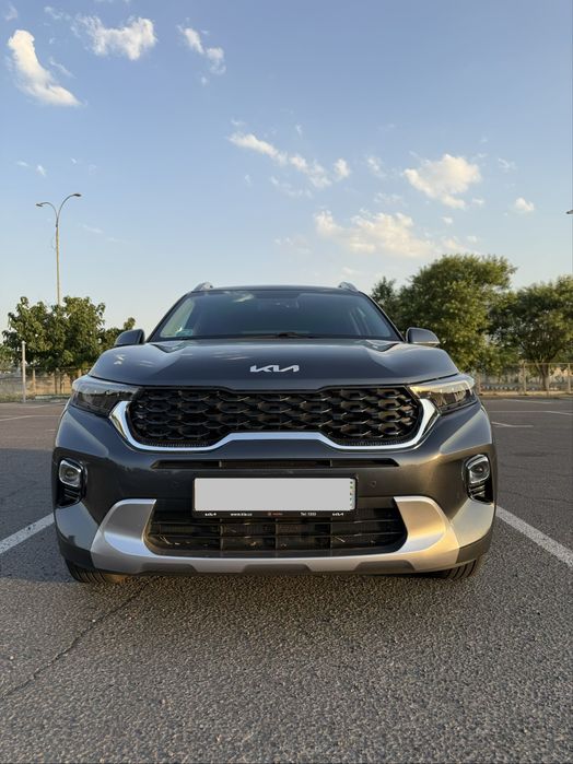 Kia Sonet 2025 Prestige - 1 владелец, гарантия до 2030 года