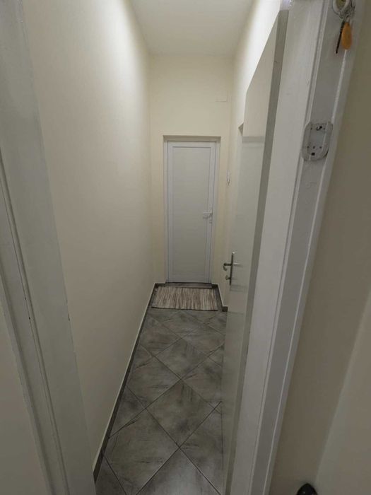 Дава се под наем Тристаен апартамент в Варна, Окръжна болница - 78 кв.м за 598.23 € - Снимка #12