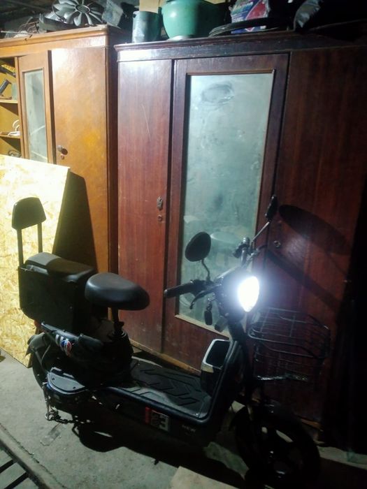 Продам электроскутер