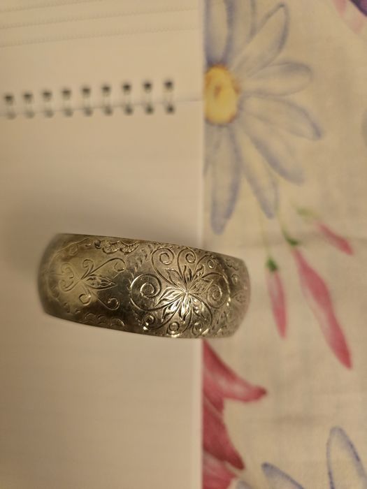 Продам серебряный браслет