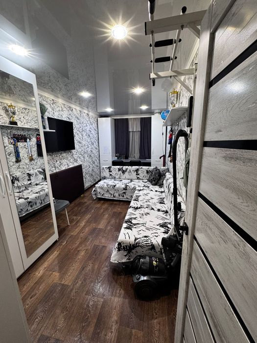 Продам квартиру в 13 мкр