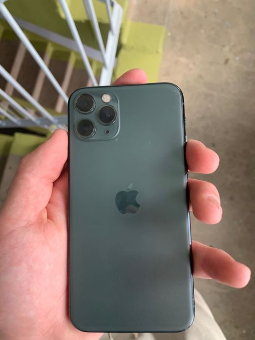 iPhone 11 pro 256 GB 74% акб