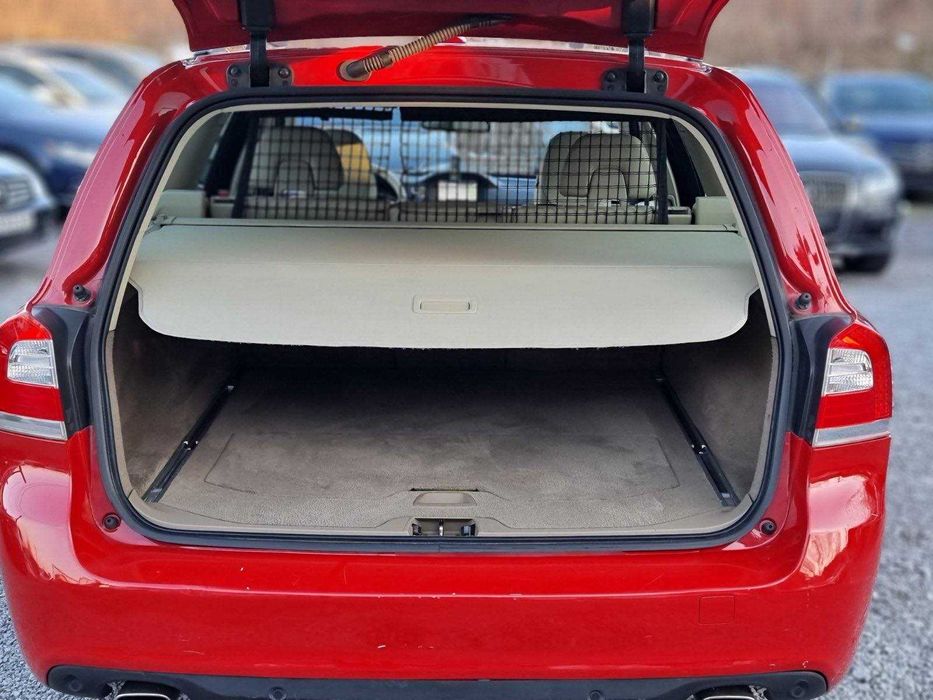 Volvo V70 D5 AWD 215 p.s.