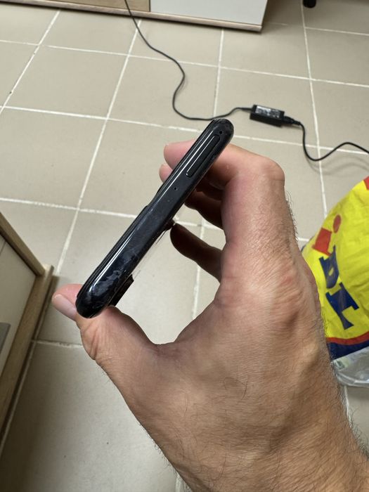 Huawei P30 Lite 4/128gb - отличен