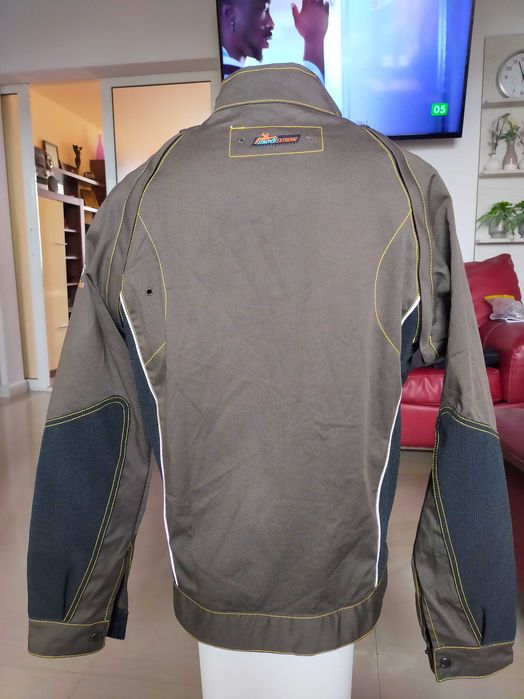 Vând haina muncă STRETCH EXTREME mărimea M
