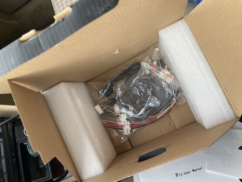 Планшет для авто з