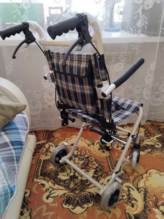 Продам коляски новая и электро