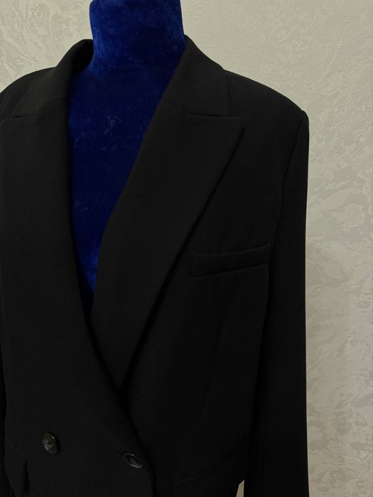 Костюм черный классический Bershka