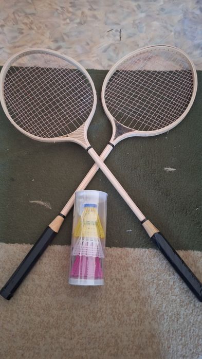 Ракетки для бадминтона