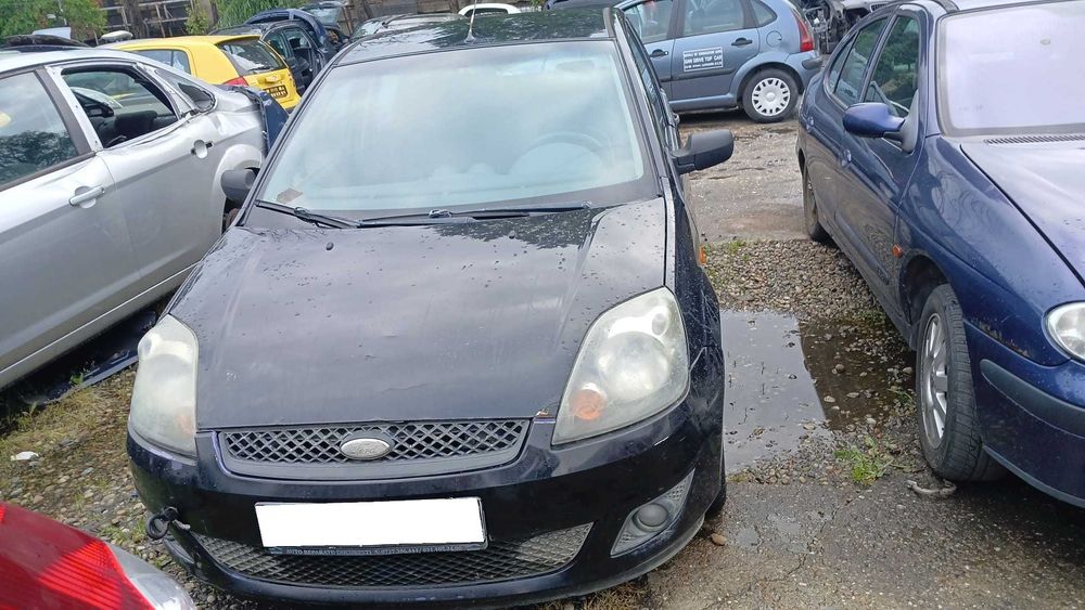 Dezmembrez Ford Fiesta 1.3 Benzina Din 2008 - FUJA