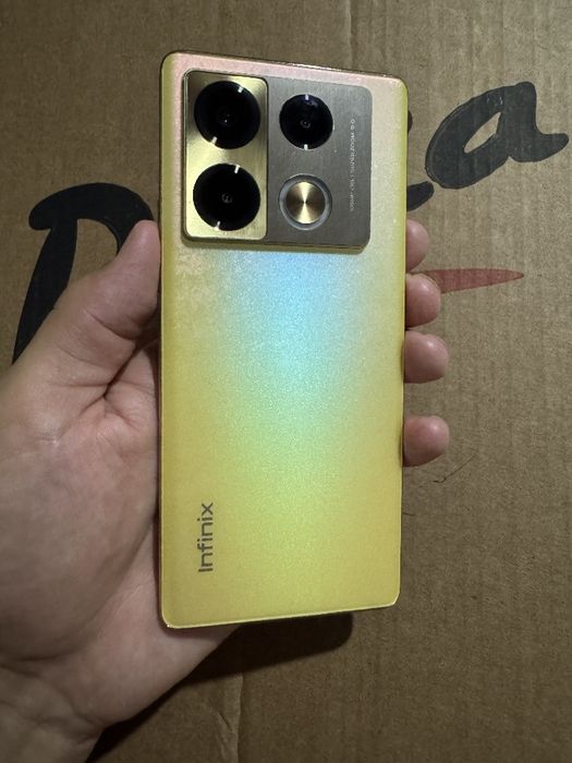 Infinix note 40 pro