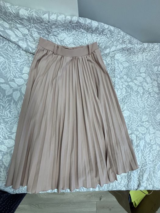 Рипсена пола MOHITO