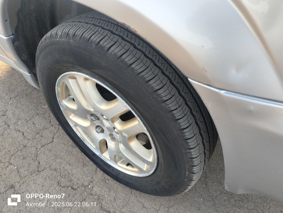 Продам машина  Субару