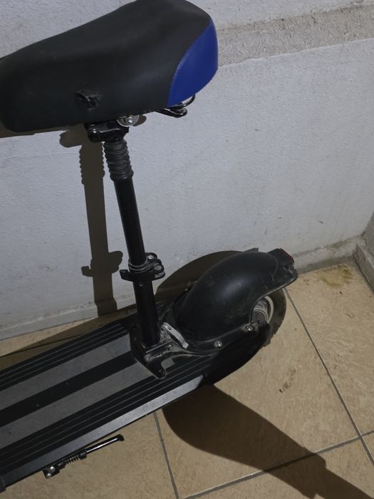 Продам элеетросамокат