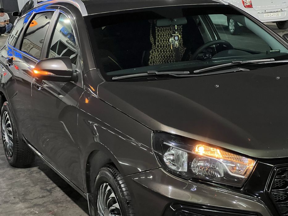 Lada vesta 2021 SW unversal
