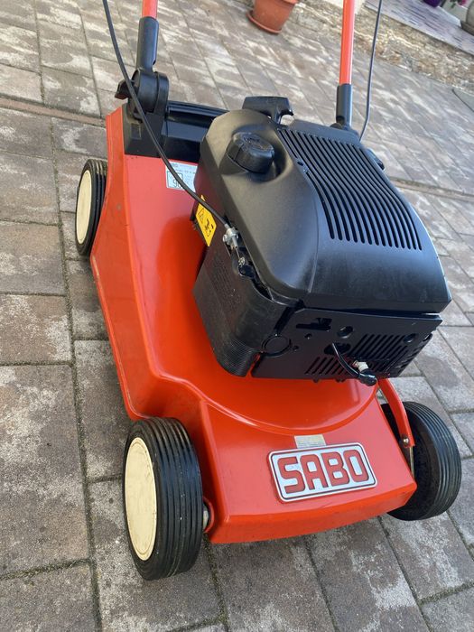 Mașină SABO de tuns iarba-gazon mulcire  Briggs Stratton