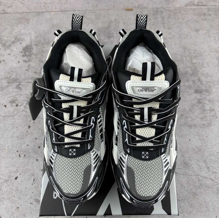Off-white be right back